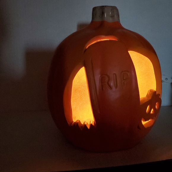 Halloween Foam Light Up Pumpkin Laser Cut Graveyard RIP - Picture 13 of 14